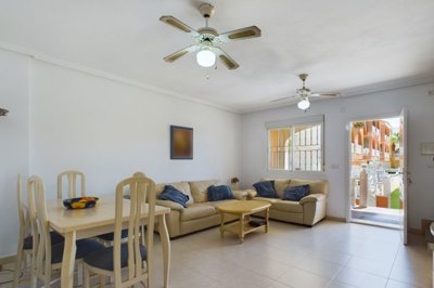 1447-507831-78d1f4f8b6655591b02d22fabb36a692d