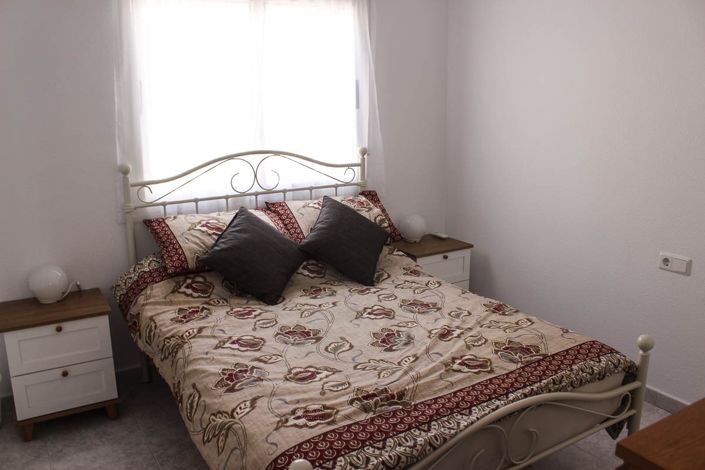 Image No.11-3 Bed Townhouse for sale