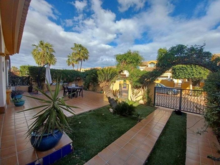 Image No.2-Villa de 3 chambres à vendre à Orihuela Costa