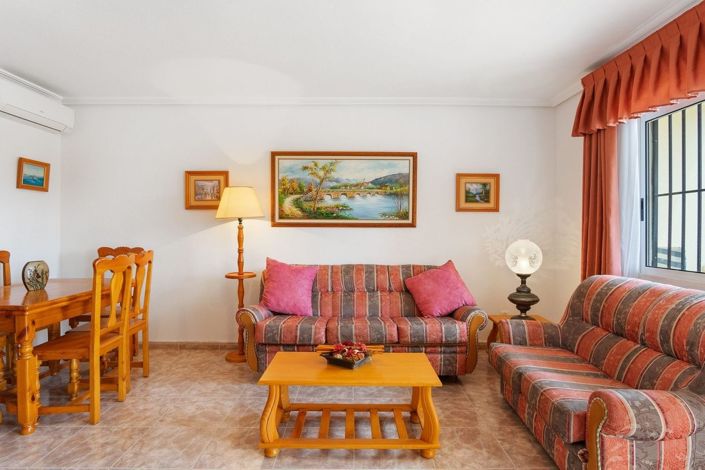 Image No.5-3 Bed Townhouse for sale