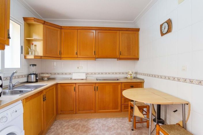 Image No.8-3 Bed Townhouse for sale