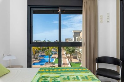 1447-511964-78d1f4f8b6655591b02d22fabb36a692d