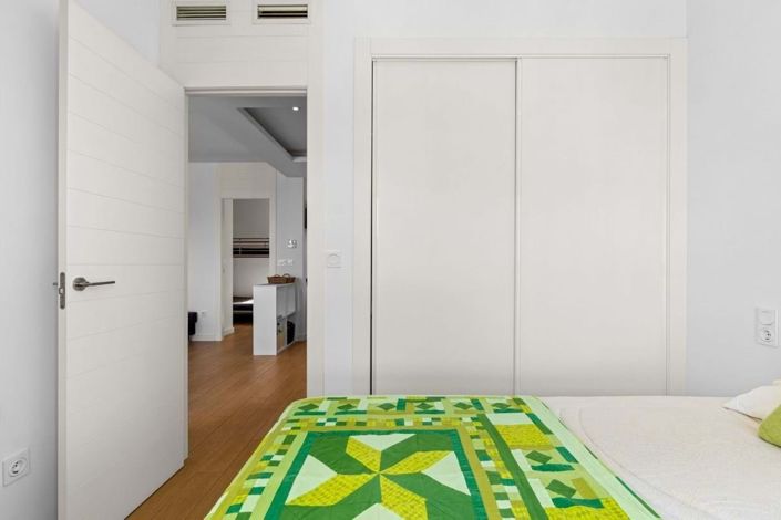 Image No.13-2 Bed Apartment for sale