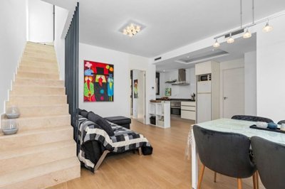 1447-511964-78d1f4f8b6655591b02d22fabb36a692d