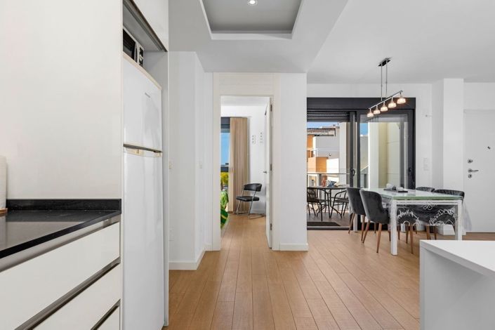 Image No.9-2 Bed Apartment for sale