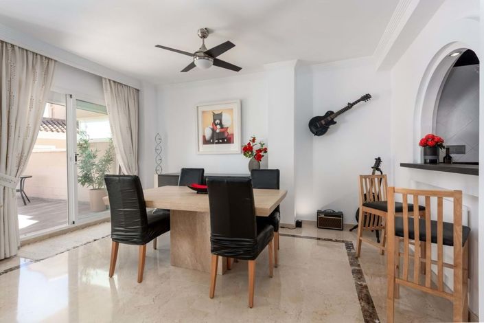 Image No.5-3 Bed Townhouse for sale