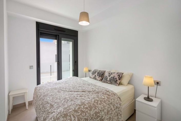 Image No.15-3 Bed Villa for sale