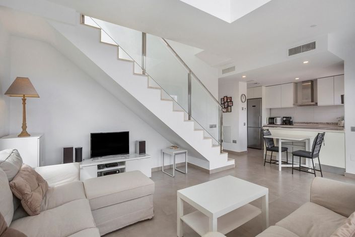 Image No.6-3 Bed Villa for sale