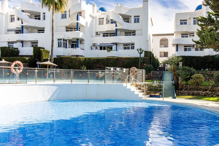 Image No.28-3 Bed Apartment for sale