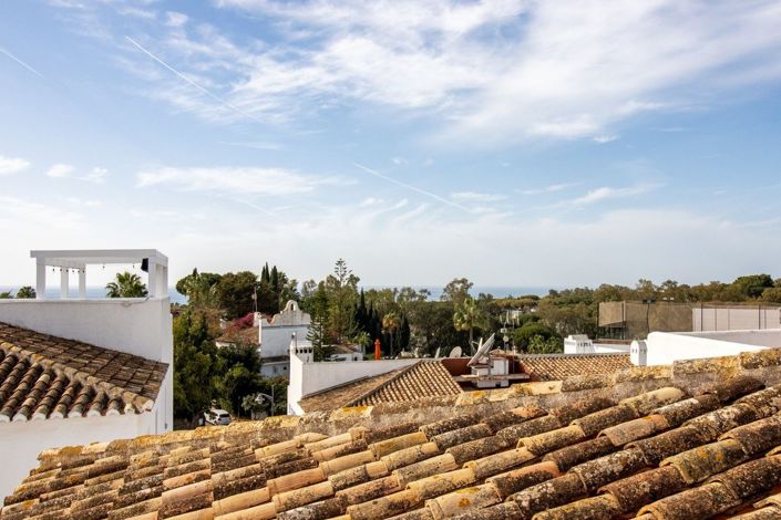 Image No.30-3 Bed Apartment for sale