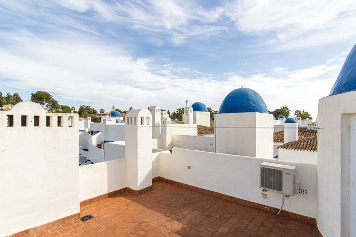 Image No.31-3 Bed Apartment for sale