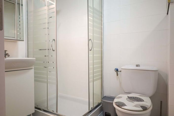 Image No.10-2 Bed Apartment for sale