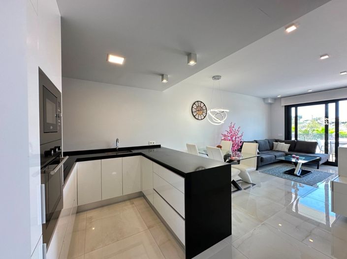 Image No.8-2 Bed Apartment for sale