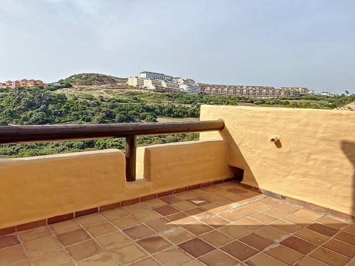 Image No.27-3 Bed Apartment for sale