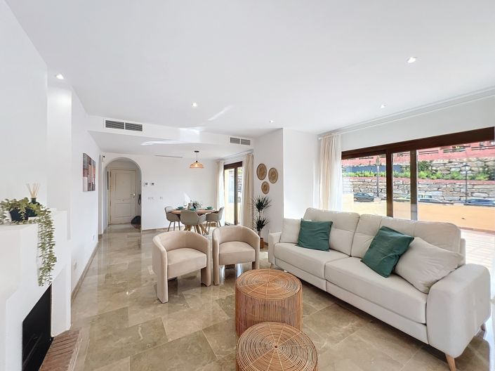 Image No.7-3 Bed Apartment for sale