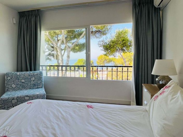 Image No.12-3 Bed Townhouse for sale