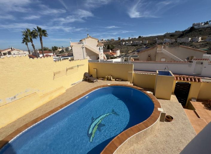 Image No.10-2 Bed Villa for sale