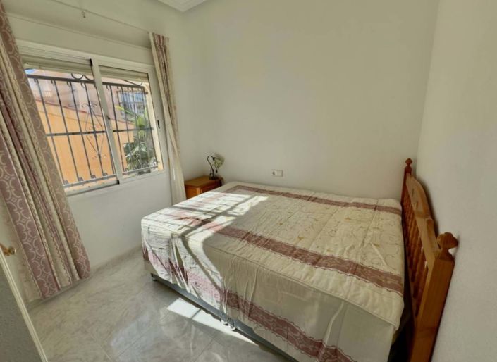 Image No.8-2 Bed Villa for sale