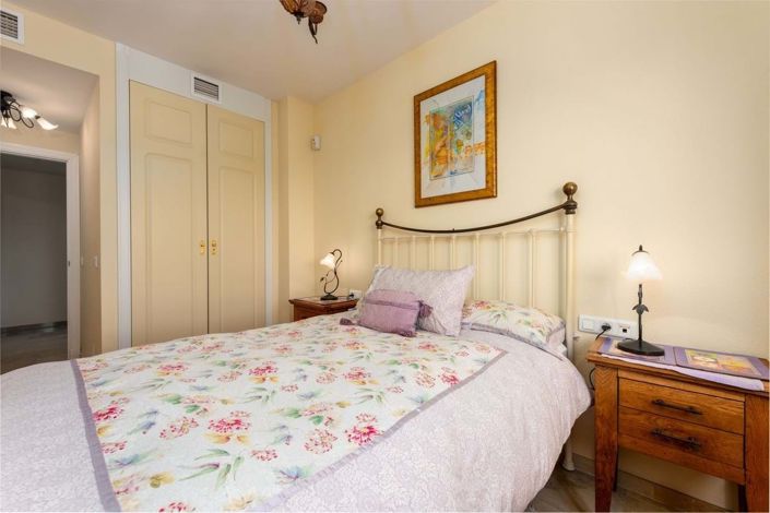 Image No.18-2 Bed Apartment for sale