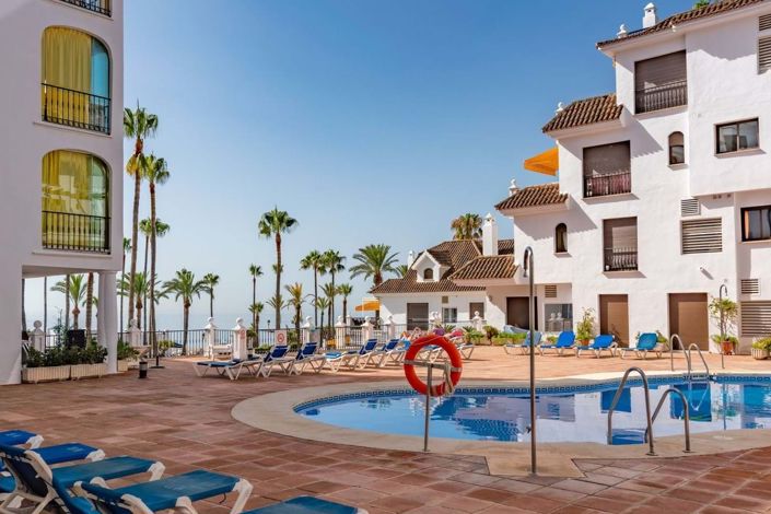 Image No.22-2 Bed Apartment for sale