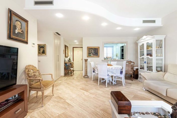 Image No.17-2 Bed Apartment for sale