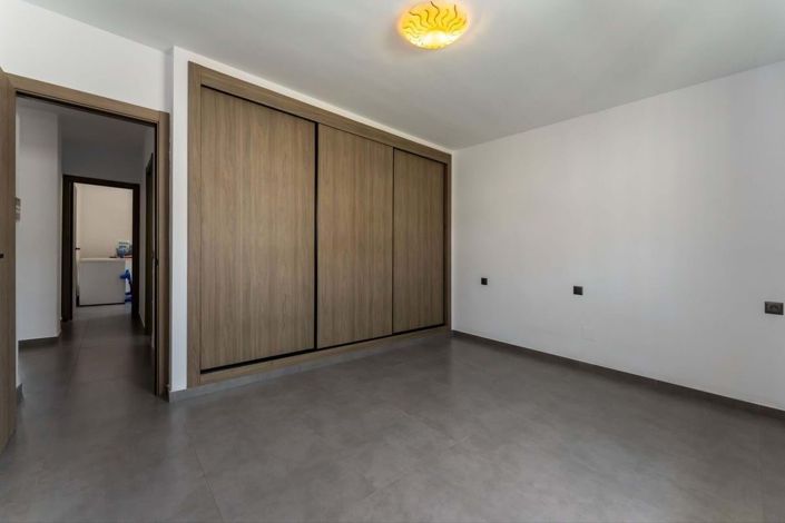 Image No.13-4 Bed Villa for sale