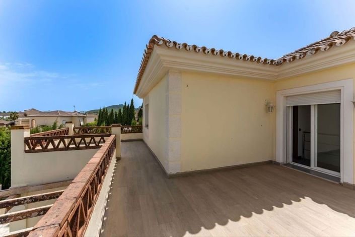 Image No.26-4 Bed Villa for sale