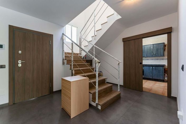 Image No.9-4 Bed Villa for sale