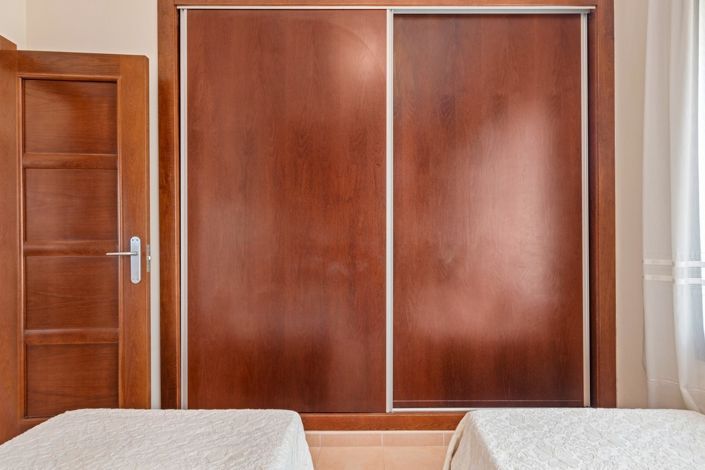 Image No.19-3 Bed Villa for sale