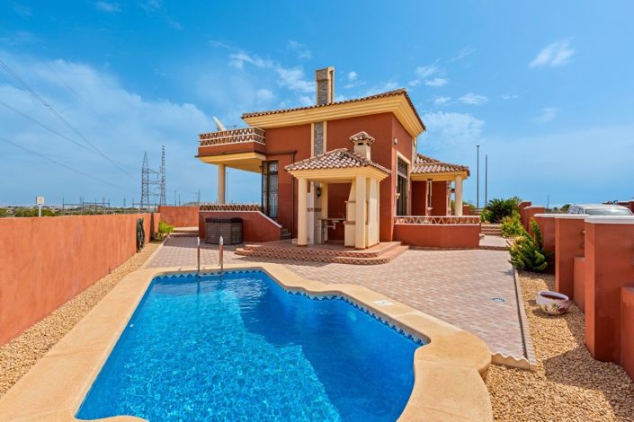 Image No.2-3 Bed Villa for sale