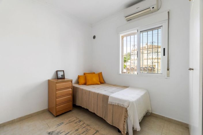 Image No.21-4 Bed Villa for sale