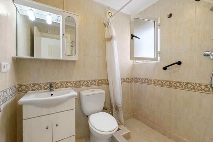 Image No.22-4 Bed Villa for sale