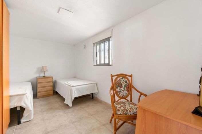 Image No.24-4 Bed Villa for sale