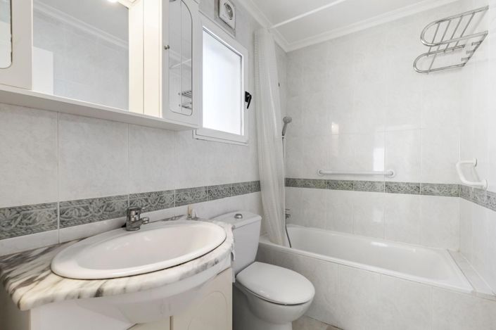 Image No.25-4 Bed Villa for sale