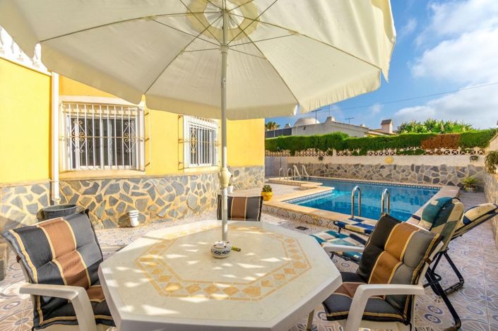 Image No.9-4 Bed Villa for sale