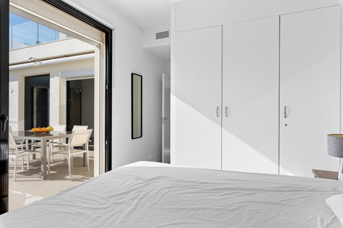 Image No.15-3 Bed Villa for sale