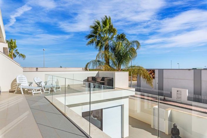 Image No.16-3 Bed Villa for sale