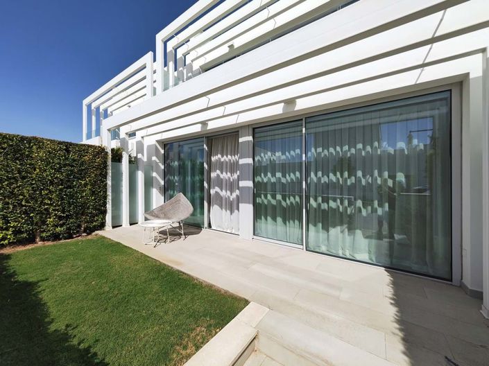 Image No.6-3 Bed Townhouse for sale