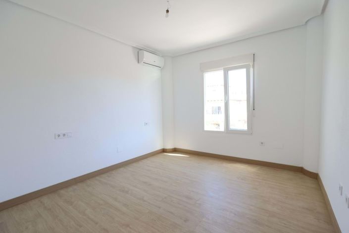 Image No.11-Maison de ville de 3 chambres à vendre à Orihuela Costa