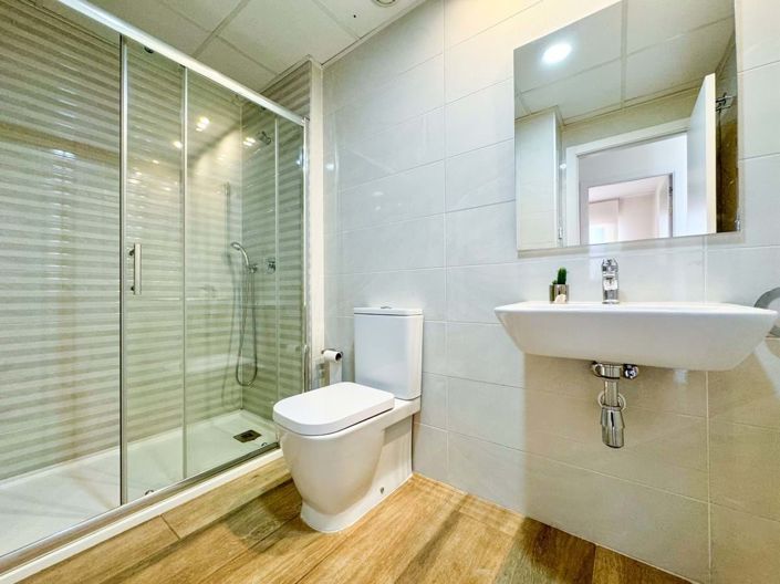 Image No.15-2 Bed Apartment for sale