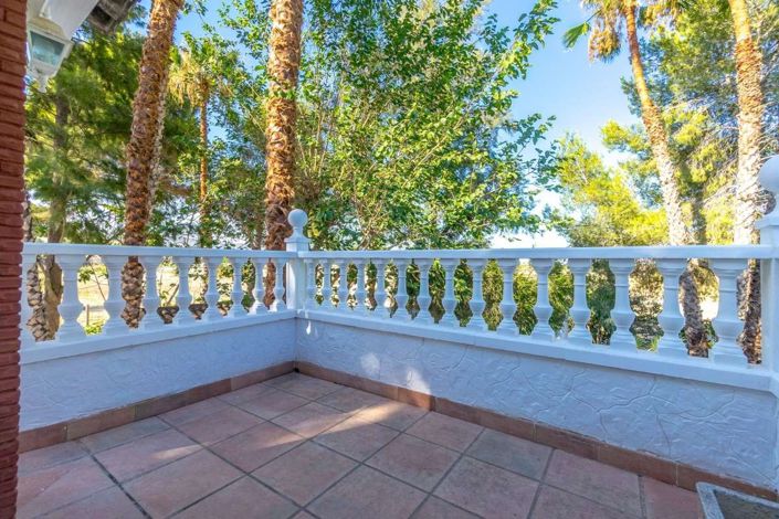 Image No.17-5 Bed Villa for sale