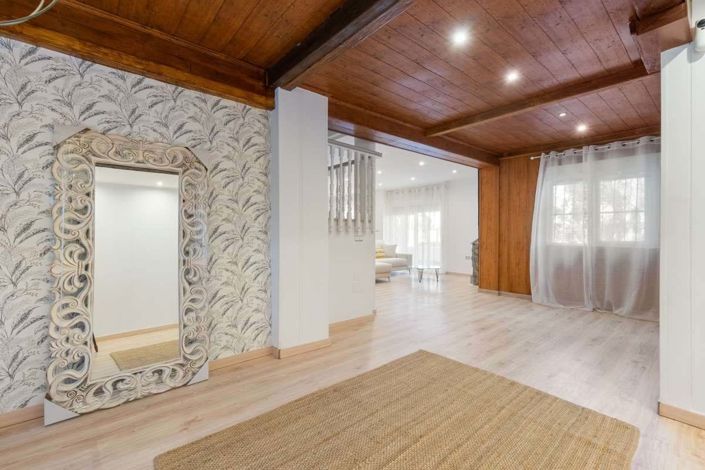 Image No.4-5 Bed Villa for sale