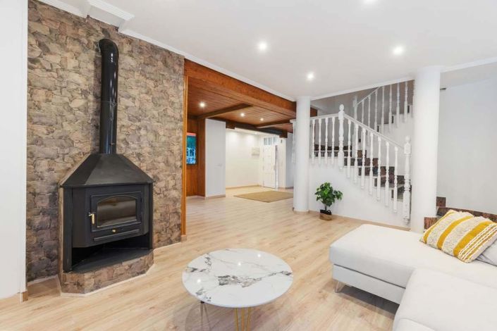 Image No.7-5 Bed Villa for sale