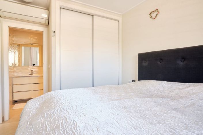 Image No.14-2 Bed Apartment for sale