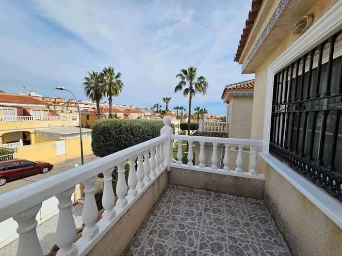 Image No.24-Villa de 4 chambres à vendre à Villamartin