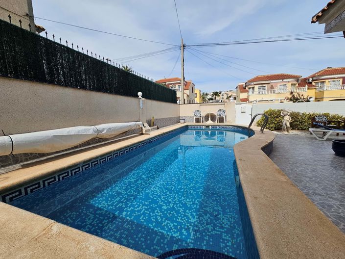 Image No.31-Villa de 4 chambres à vendre à Villamartin