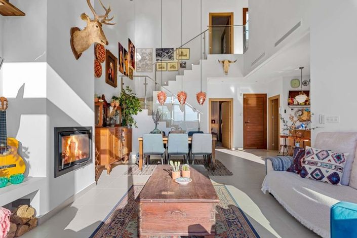 Image No.10-3 Bed Villa for sale