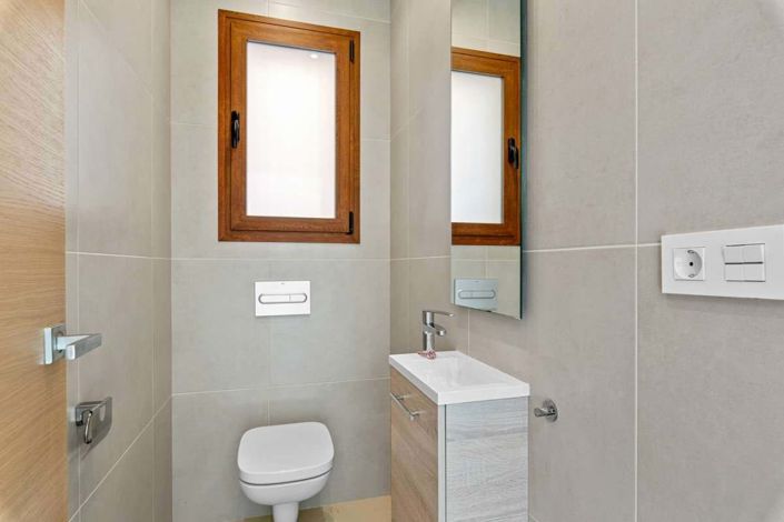 Image No.20-3 Bed Villa for sale