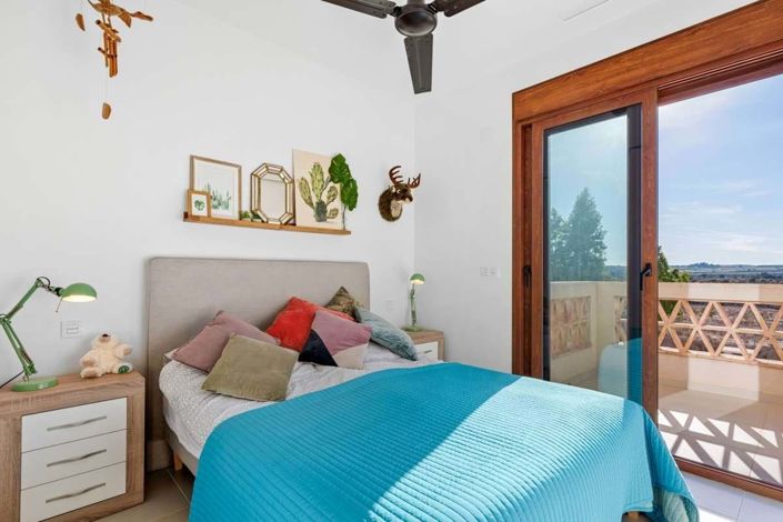 Image No.21-3 Bed Villa for sale