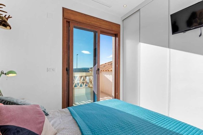 Image No.22-3 Bed Villa for sale